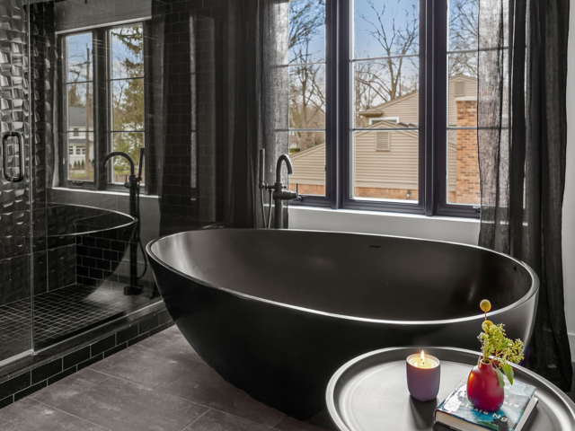 Home Addition Contractor in Bloomfield Hills, MI | Balbes - Bathtub-2022