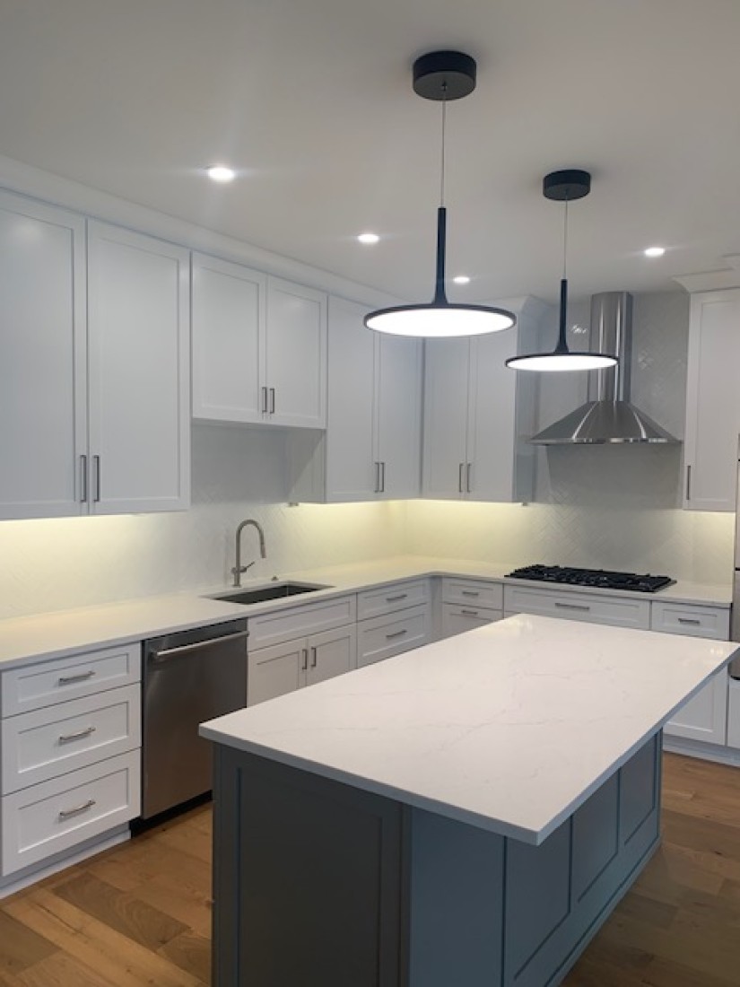 Kitchen Renovation & Construction in West Bloomfield MI | Balbes Custom Builders - Kitchen-Countertops-2022